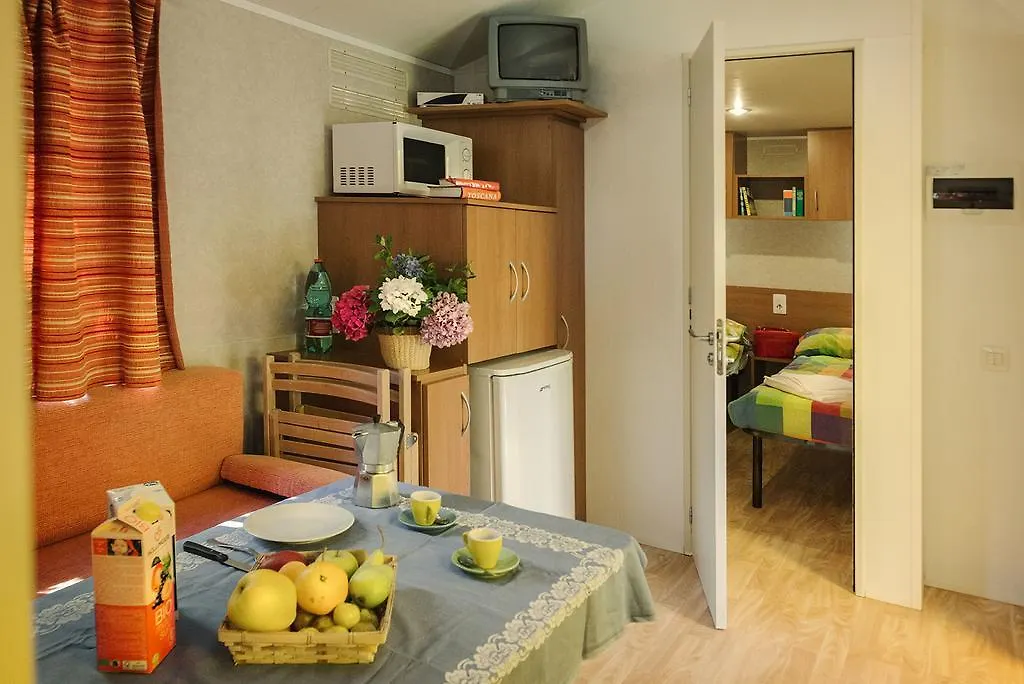 Camping Barco Reale Lamporecchio Italy
